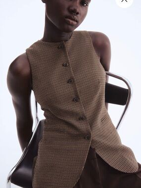 H&M Brown Houndstooth Button-Front Vest